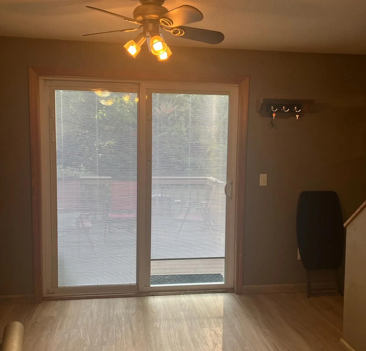 2 bed, 924 sqft, $2,100 — Photo 1