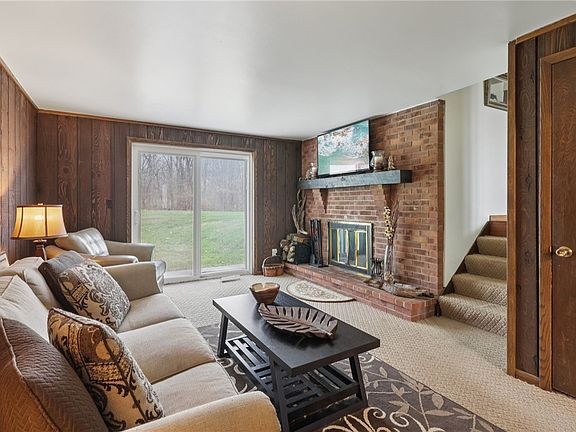 5th image of 2935 Glenda Dr