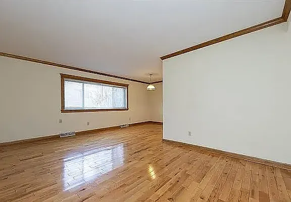 2784 Euclid — Photo 7