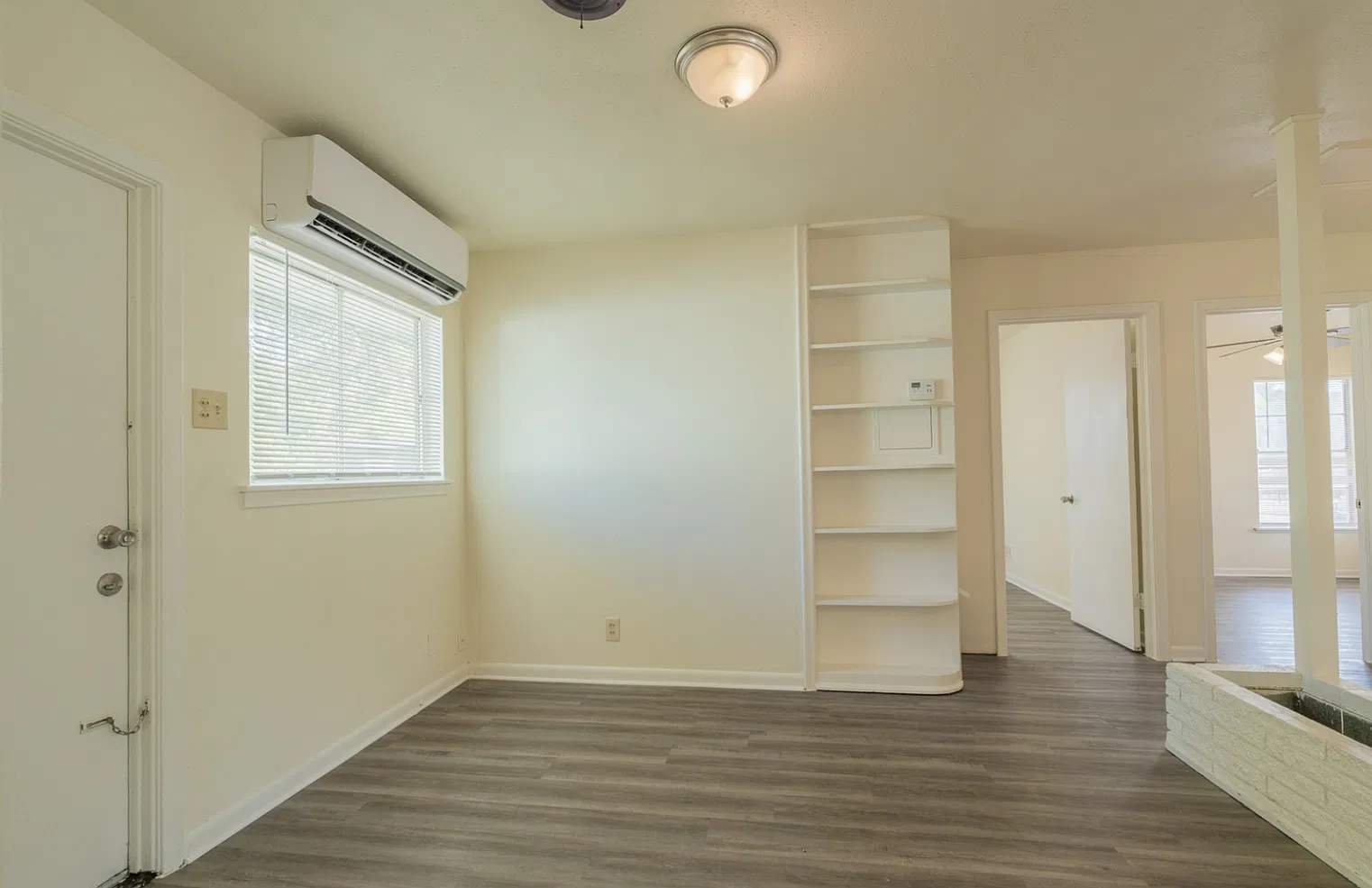 Brettonwood Drive 131 - 1 — Photo 4