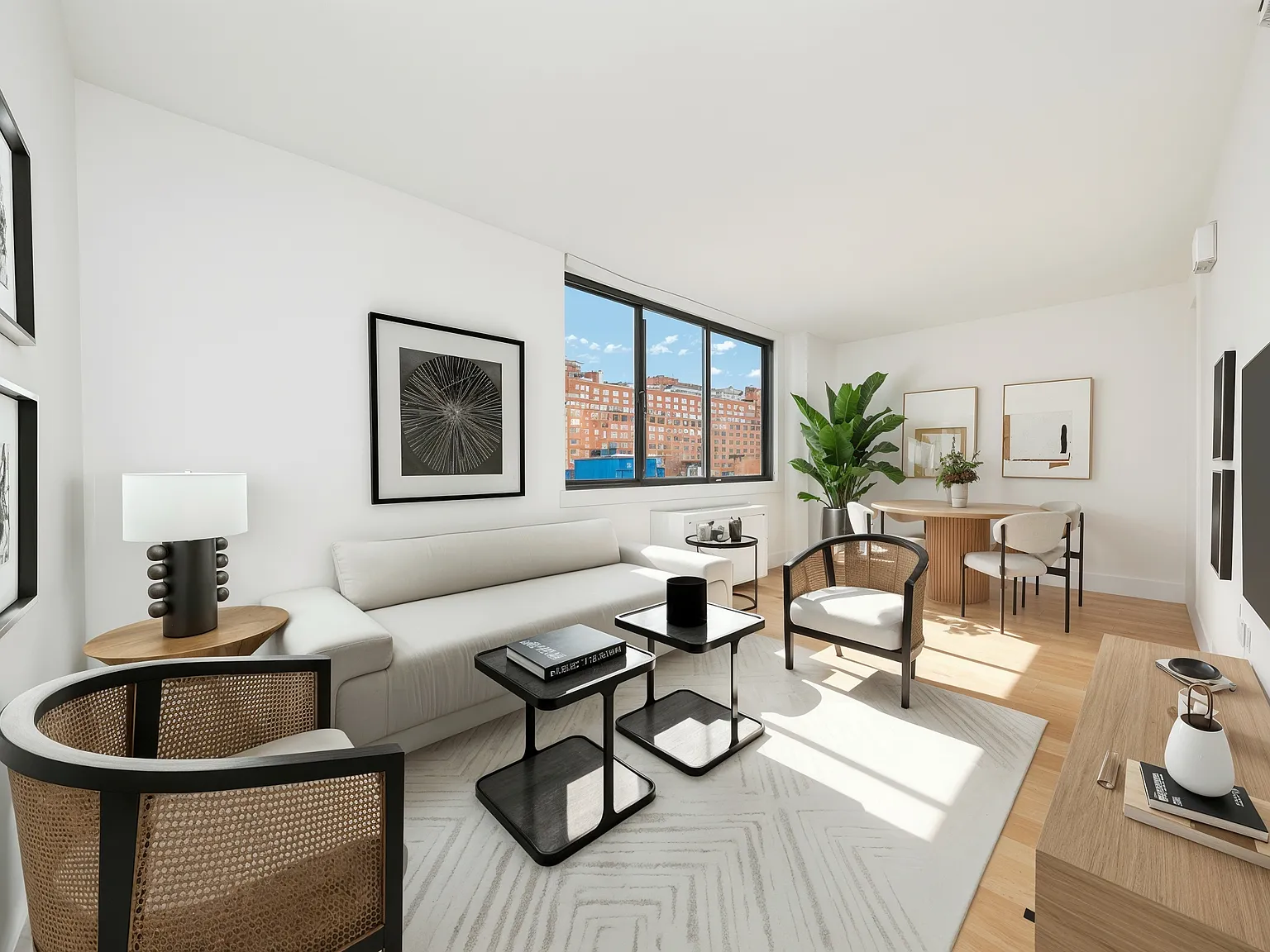 250 West 19th Street — Photo 1