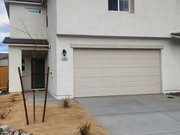 1942 Muscovite Dr, Sparks, NV 89436