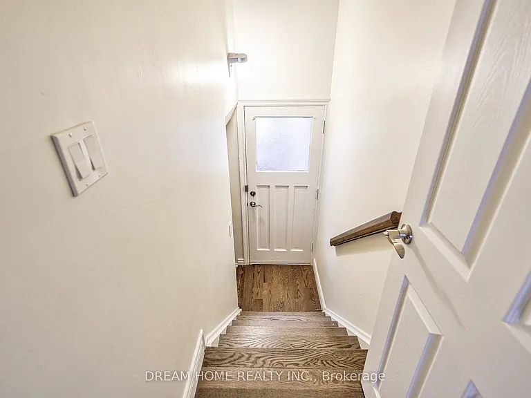451 Kenneth Ave #MAIN — Photo 23