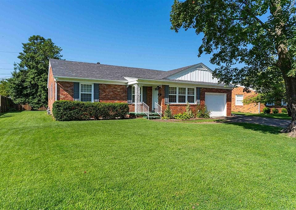 1st image of 738 Parkway Dr