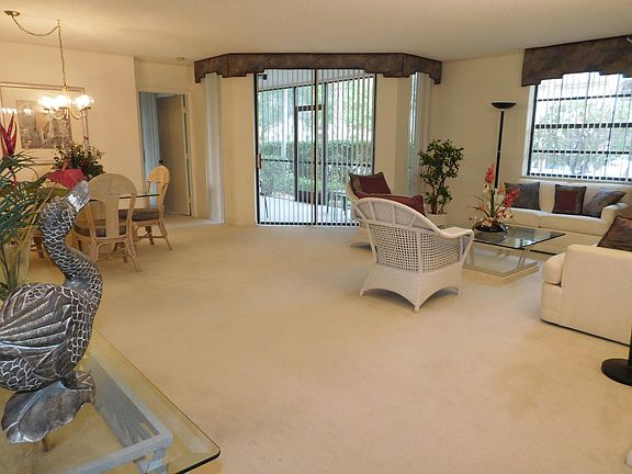 3rd image of 5179 Europa Dr APT A