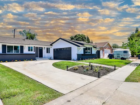 16542 Wheeler Cir, Huntington Beach, CA 92647