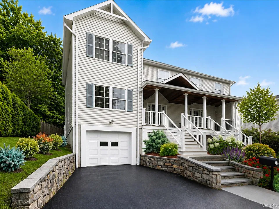 13 Cedar Pl