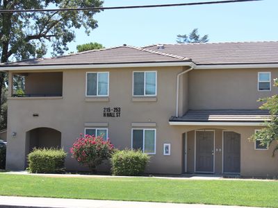 215-253 N Hall Street, Visalia, CA, 93291