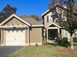 5512 Colonial Chatsworth Cir, North Charleston, SC 29418