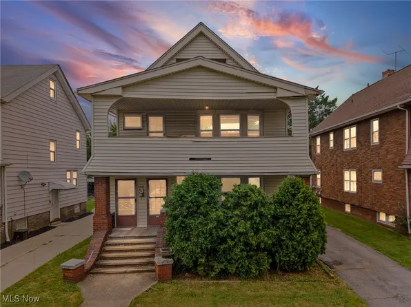 4695 E 85th St, Garfield Heights, OH 44125