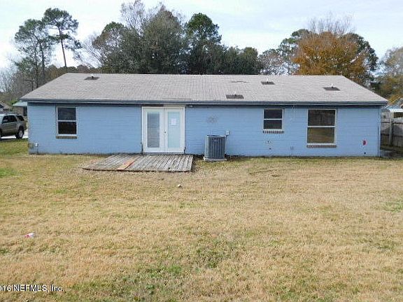 2nd image of 1695 Susan Dr