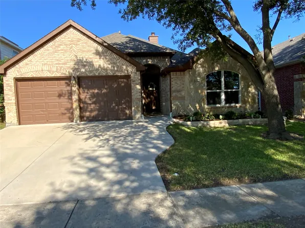 9108 Rose Ct, Fort Worth, TX 76244