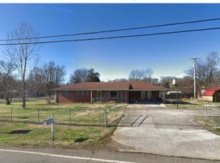 1403 McArthur Rd, Maryville, TN 37804
