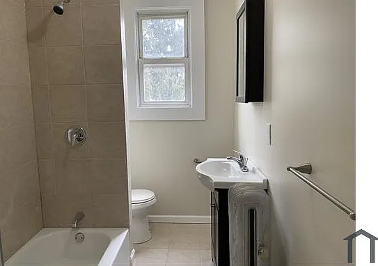 49 Fabyan Pl #1L — Photo 10