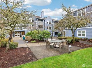 3935 226th Place SE #207, Issaquah, WA