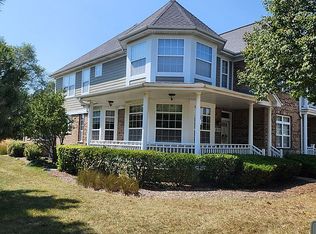 1830 Keystone Pl, Schaumburg, IL 60193