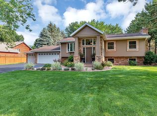 829 Brookwood Ln, Sartell, MN 56377
