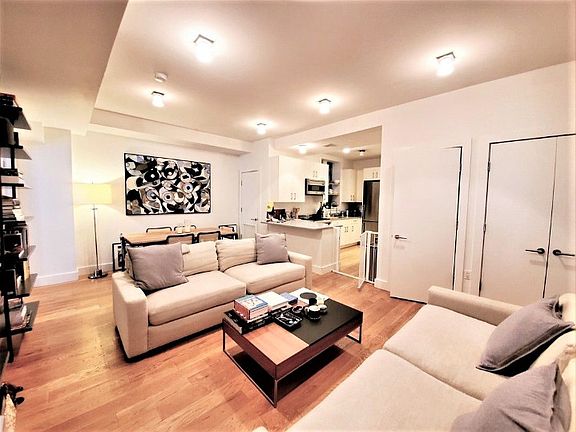 5th image of 184 Joralemon St APT 5B