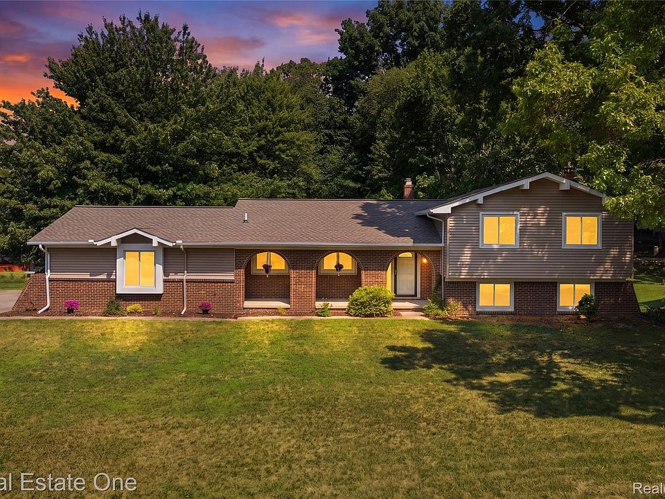 1st image of 10875 Cartier Dr