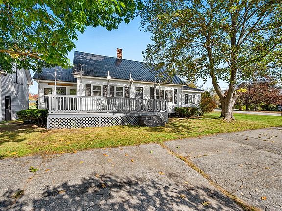 2nd image of 57 Annabessacook Road