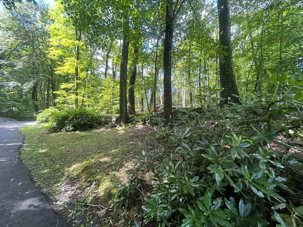 14 Kent Road, Warren, CT 06754