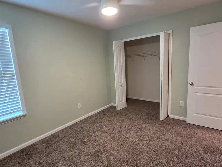 152 Ashwood Cir — Photo 15