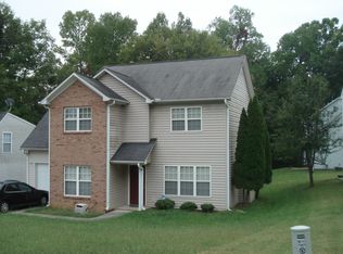 508 Sadler Glen Dr, Charlotte, NC 28214