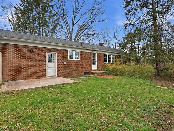4th image of 716 Briscoe Rd