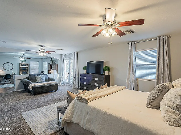 2883 E Birchwood Pl — Photo 33