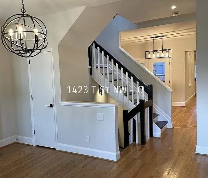 1423 T St NW #C — Photo 7