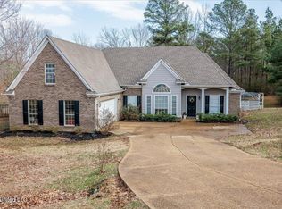 14817 Susannah Cv, Byhalia, MS 38611