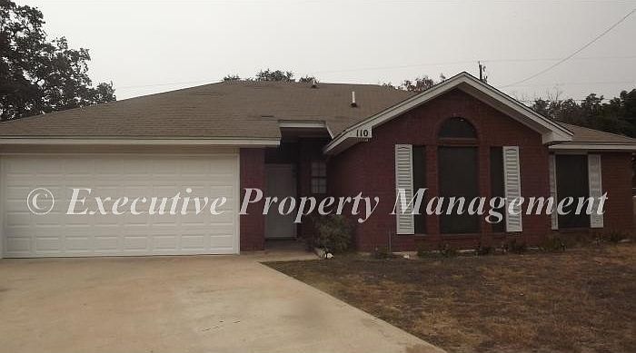 1st image of 110 Campfire Cir