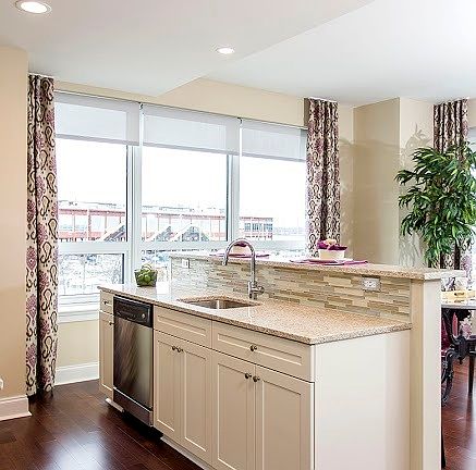 5th image of 248 N Columbus Blvd #616