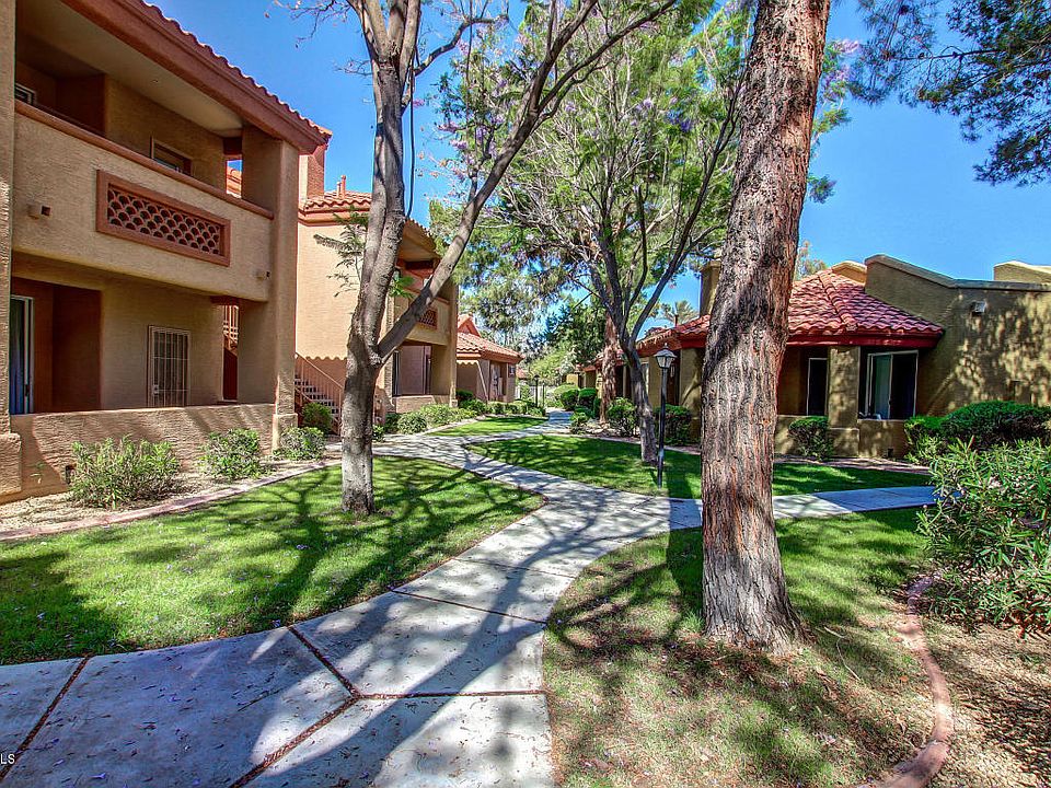 1st image of 2929 W Yorkshire Dr Unit 1074