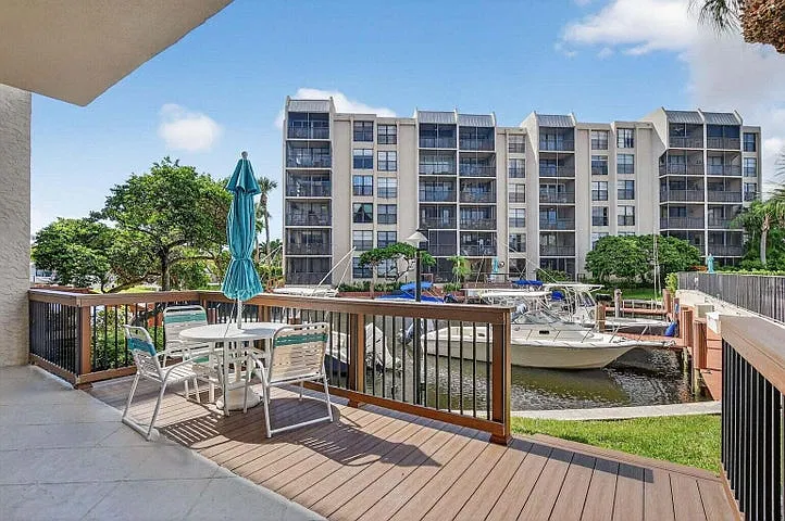 2 bed, 1130 sqft, $3,000 — Photo 4