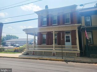 182 S Charlotte St, Manheim, PA