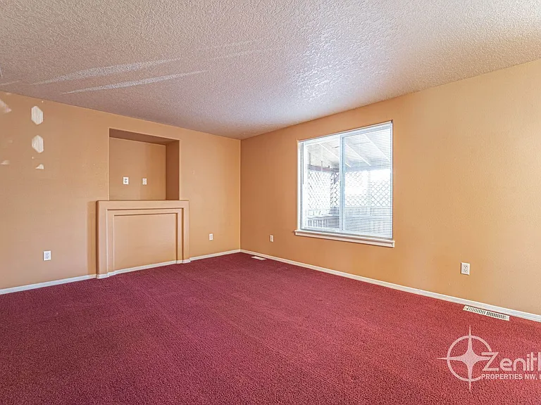 15501 NE 88th St — Photo 15