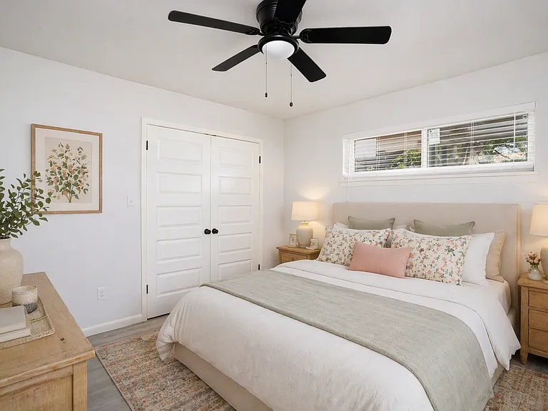 1107 Shasta Ave #2 — Photo 9