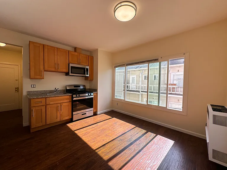 2079-87 Delaware Street — Photo 39