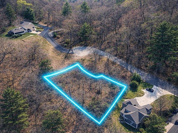 4th image of 6625 Forest Beach Dr