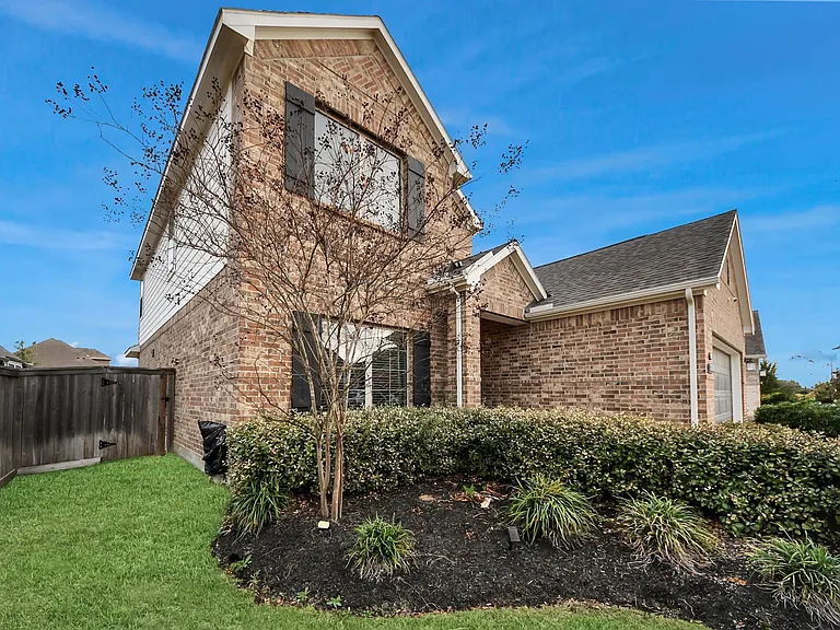 21034 Sunny Ravine Dr — Photo 40