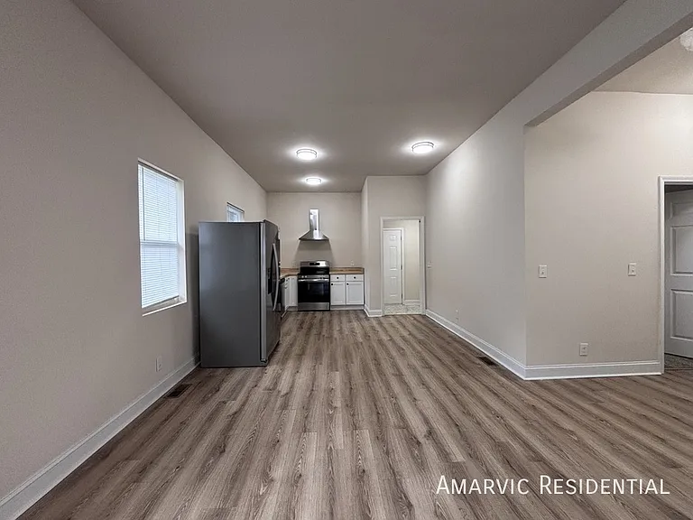 106 Ridgeway St — Photo 9