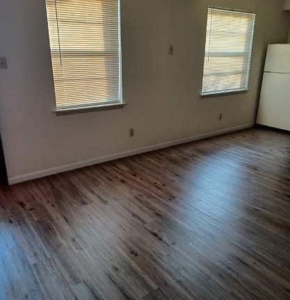 5th image of 1411-1447 SW Fairlawn Rd #60542942