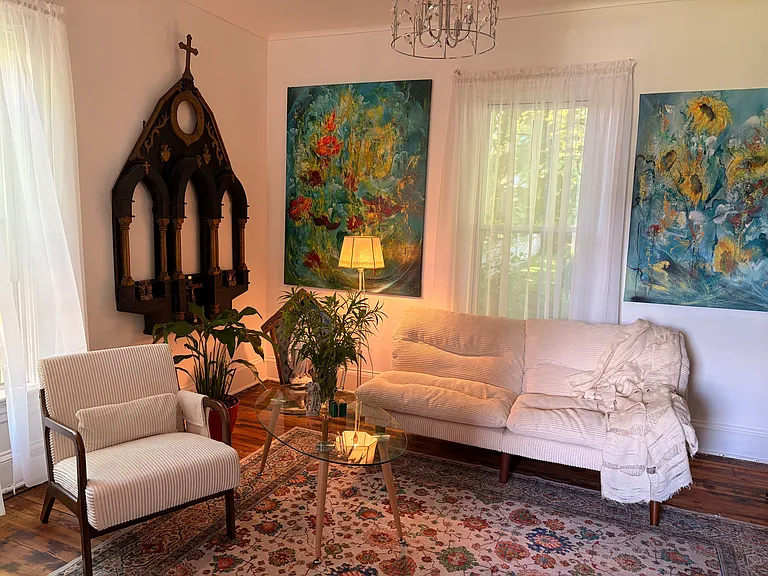 620 E Gansevoort St — Photo 10