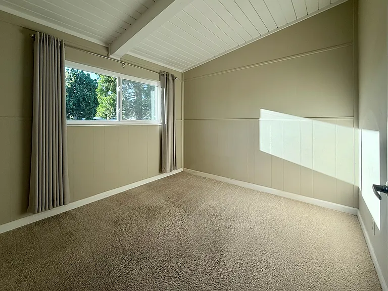 435 Dell Ave — Photo 15
