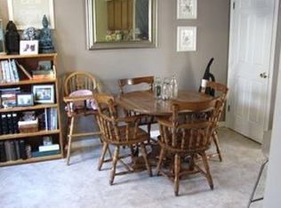 128 Mayo Rd APT F, Hampden, ME 04444