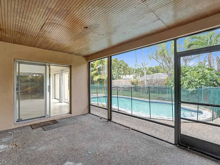 4721 Sarazen Dr — Photo 40
