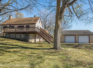 208 Deardorff Ave, Peru, IA 50222