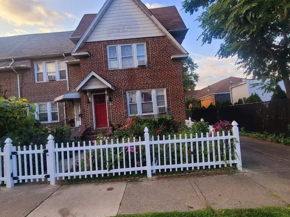 161-33 84th Road, Jamaica Hills, NY 11432