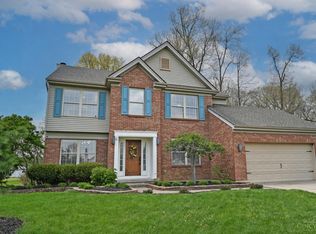 8799 Woolstone Ct, Maineville, OH 45039